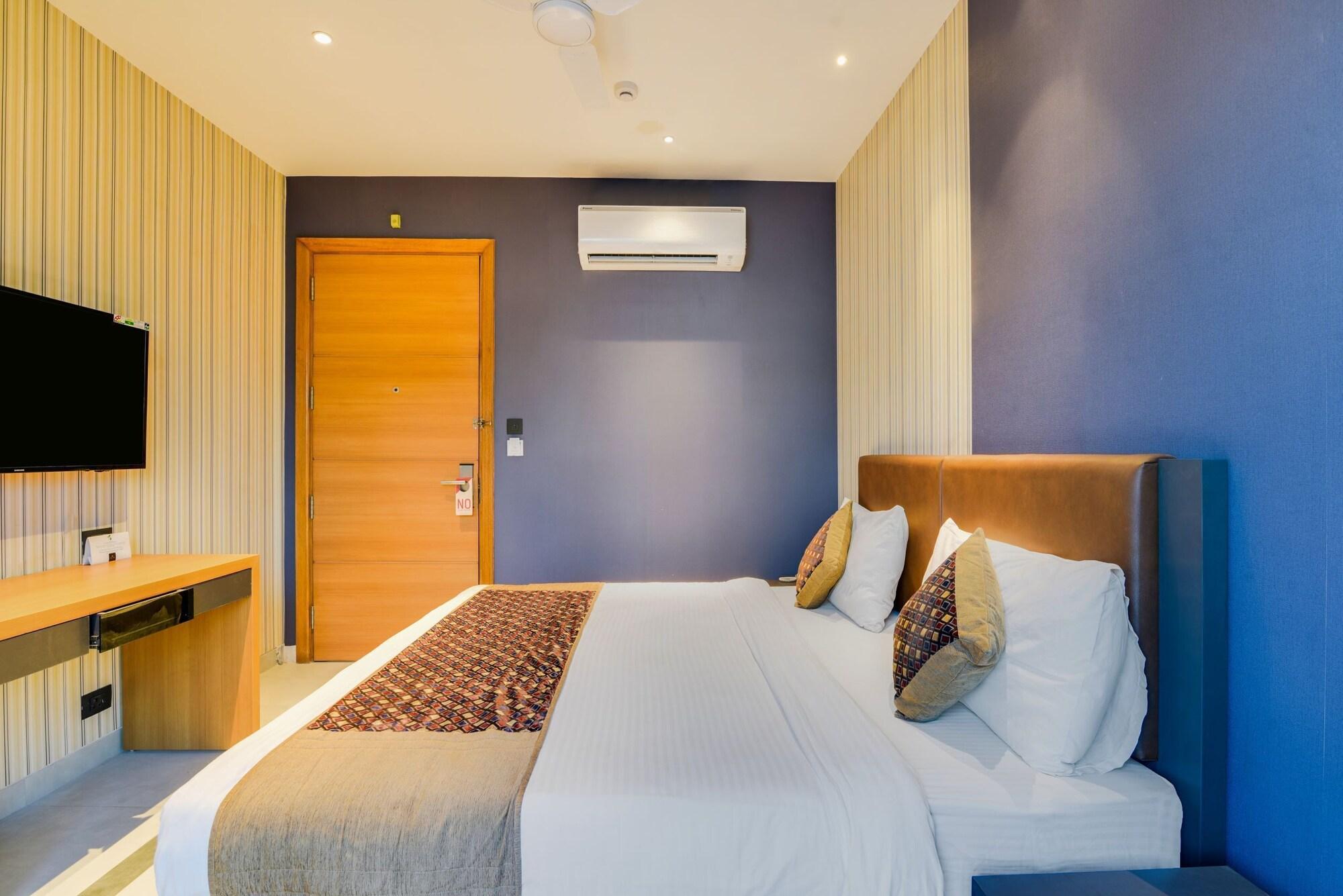 ניו דלהי Hotel Bluestone Nehru Place By The Cosy Hotels מראה חיצוני תמונה