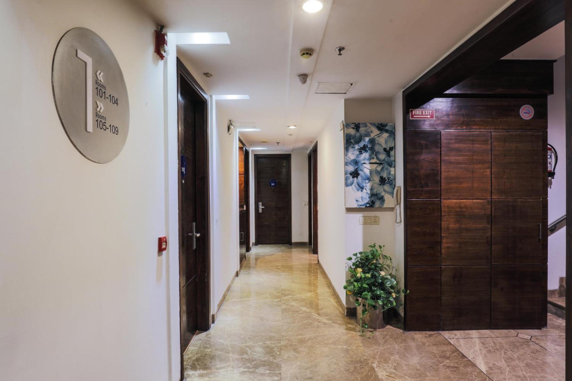ניו דלהי Hotel Bluestone Nehru Place By The Cosy Hotels מראה חיצוני תמונה