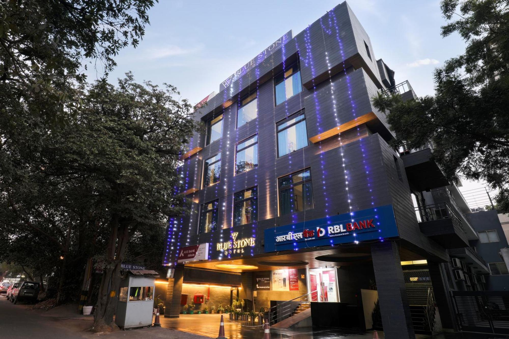 ניו דלהי Hotel Bluestone Nehru Place By The Cosy Hotels מראה חיצוני תמונה
