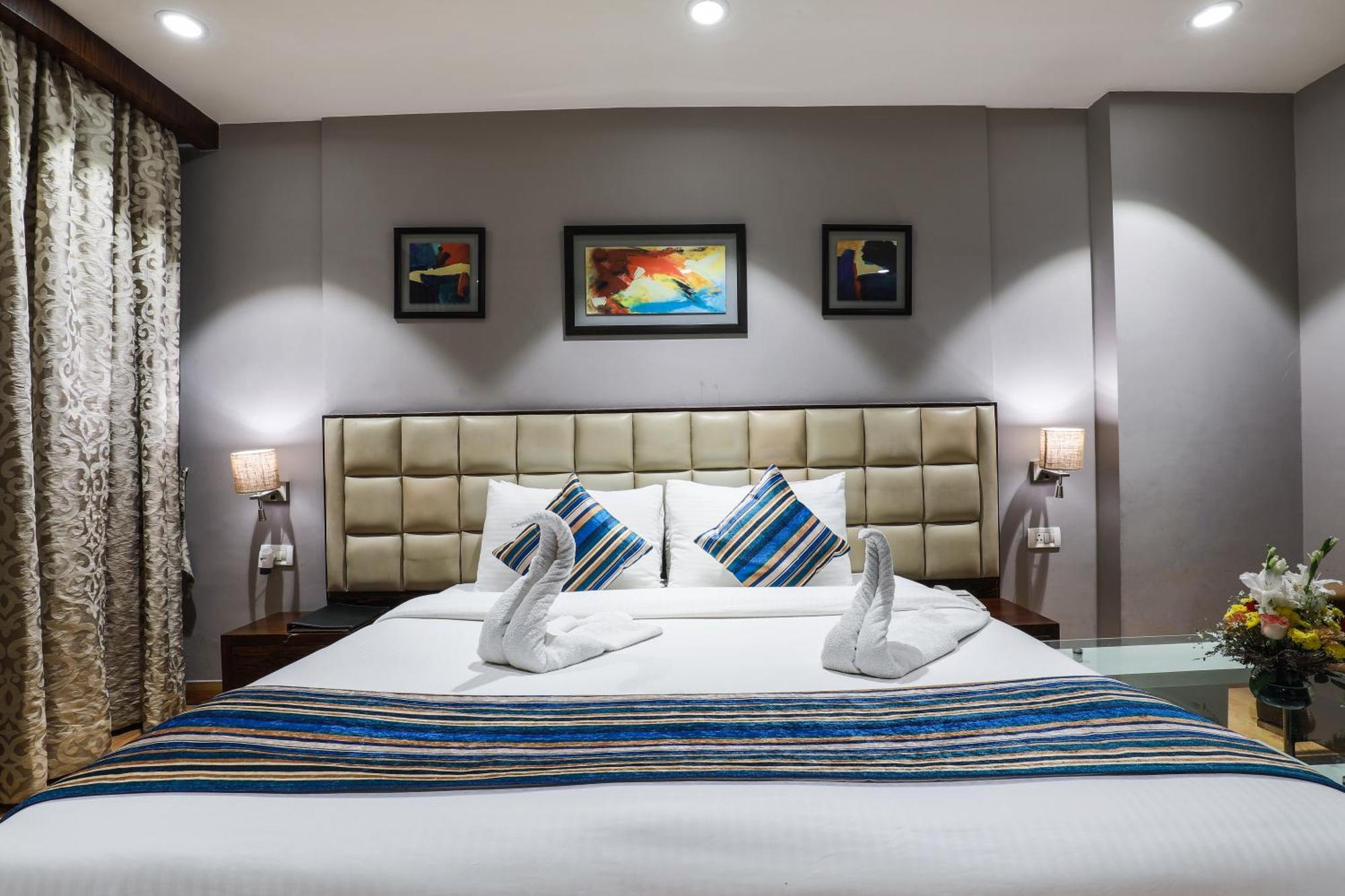 ניו דלהי Hotel Bluestone Nehru Place By The Cosy Hotels מראה חיצוני תמונה