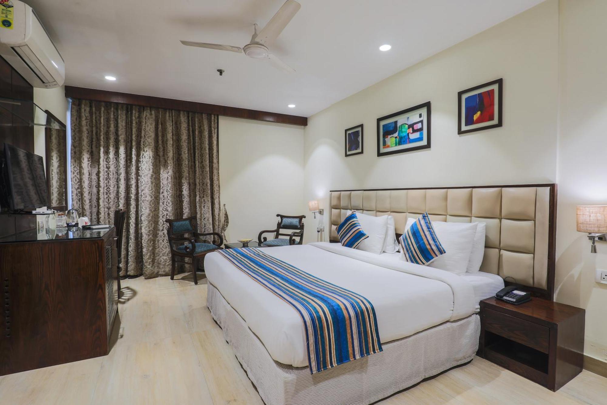ניו דלהי Hotel Bluestone Nehru Place By The Cosy Hotels מראה חיצוני תמונה